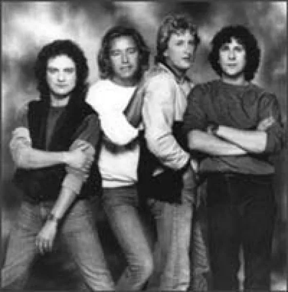 Foreigner - Can't Slow Down lyrics