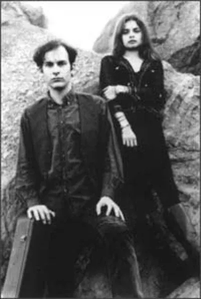 Mazzy Star - Does Someone Have Your Baby Now lyrics