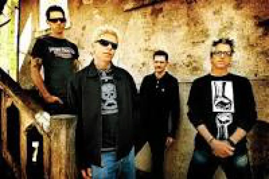 The Offspring - Bloodstains lyrics