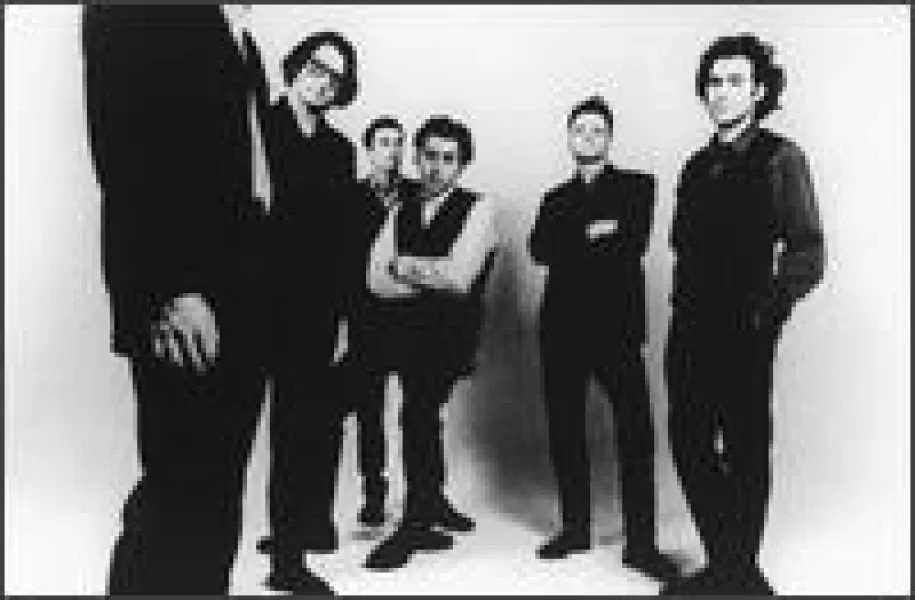 Tindersticks - (tonight) Are You Trying To Fall In Love Again lyrics