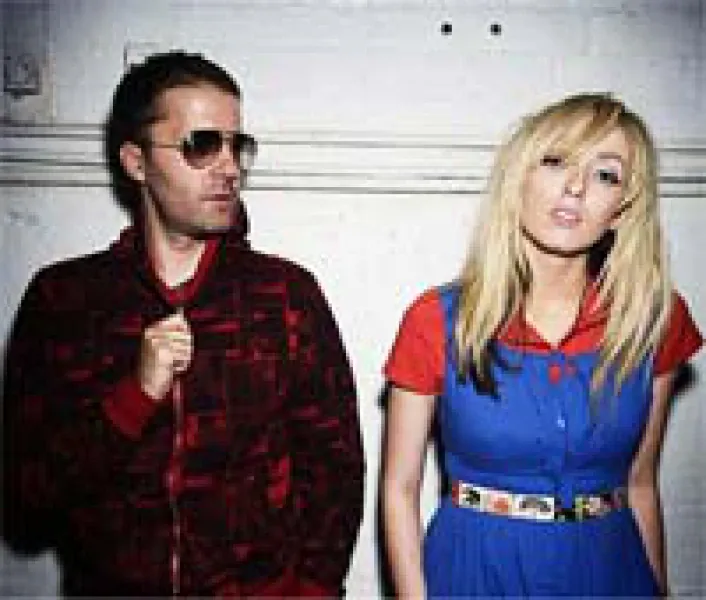 The Ting Tings - Be The One lyrics