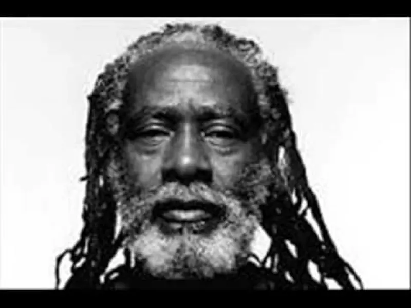 Burning Spear - In a Time Like Now * lyrics